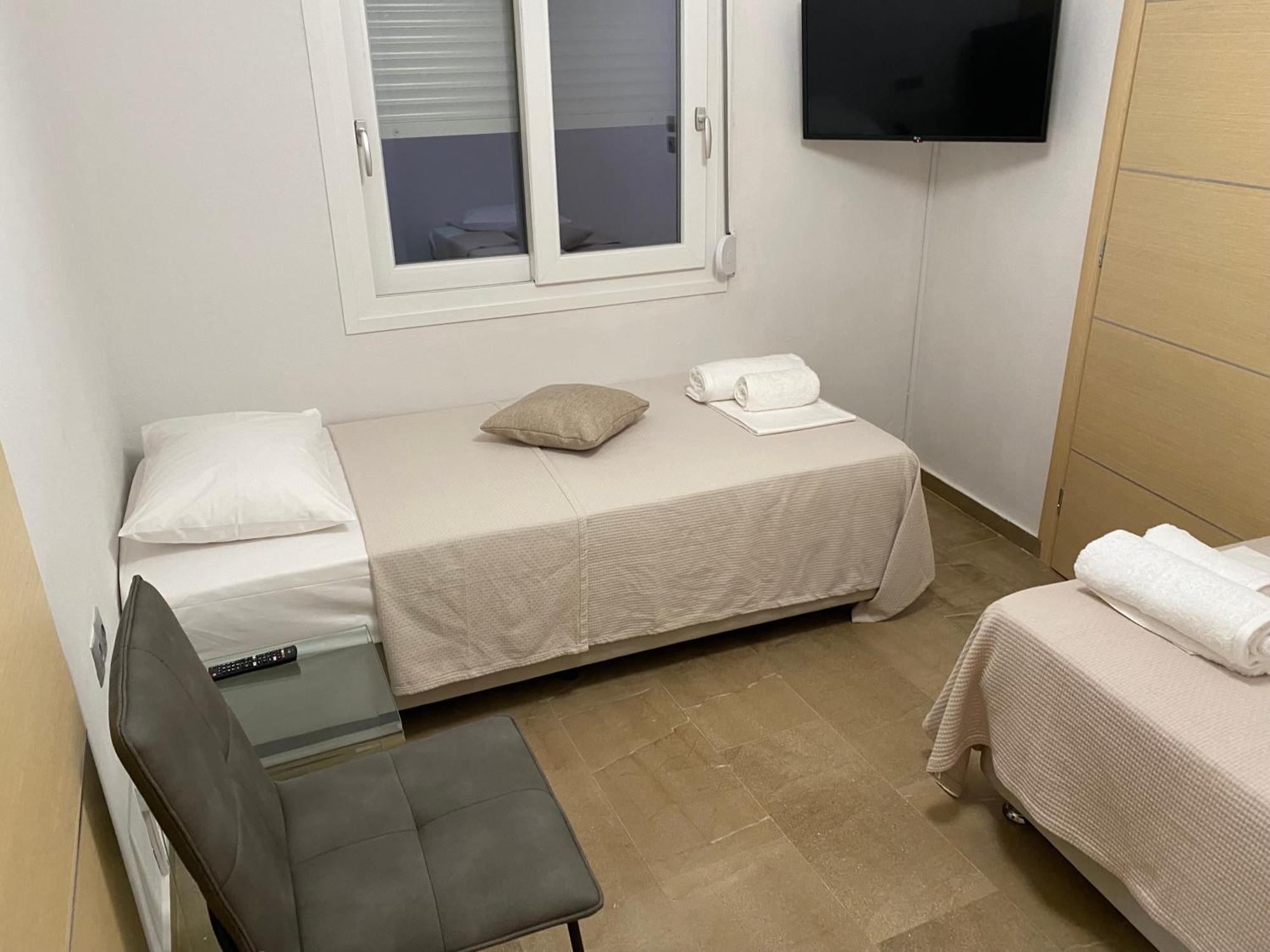 Korelis Apartments Agia Anna  Exteriör bild